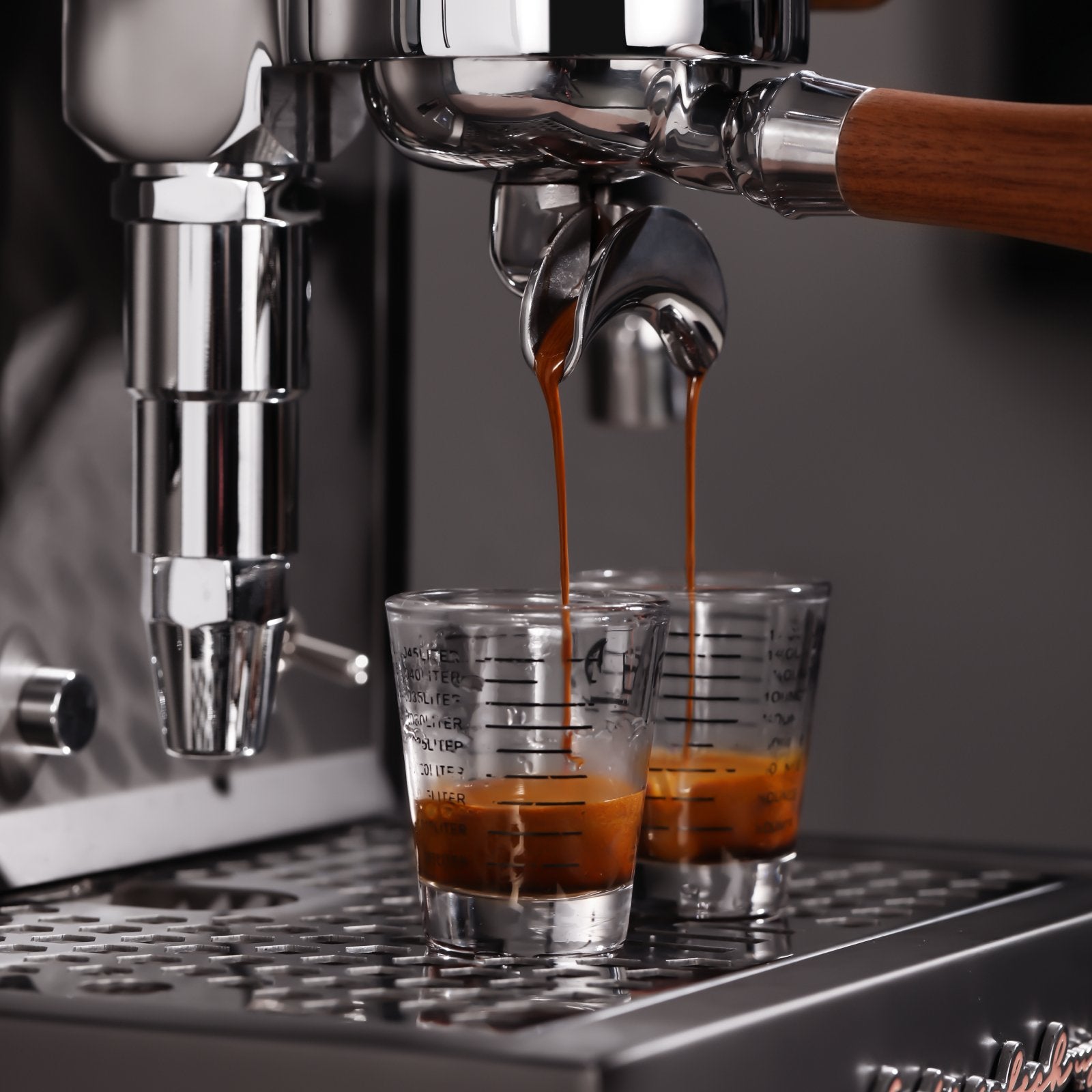 58mm Double Spouts Portafilter, 2 Ears with Double Cup Filter Basket - Gemilai